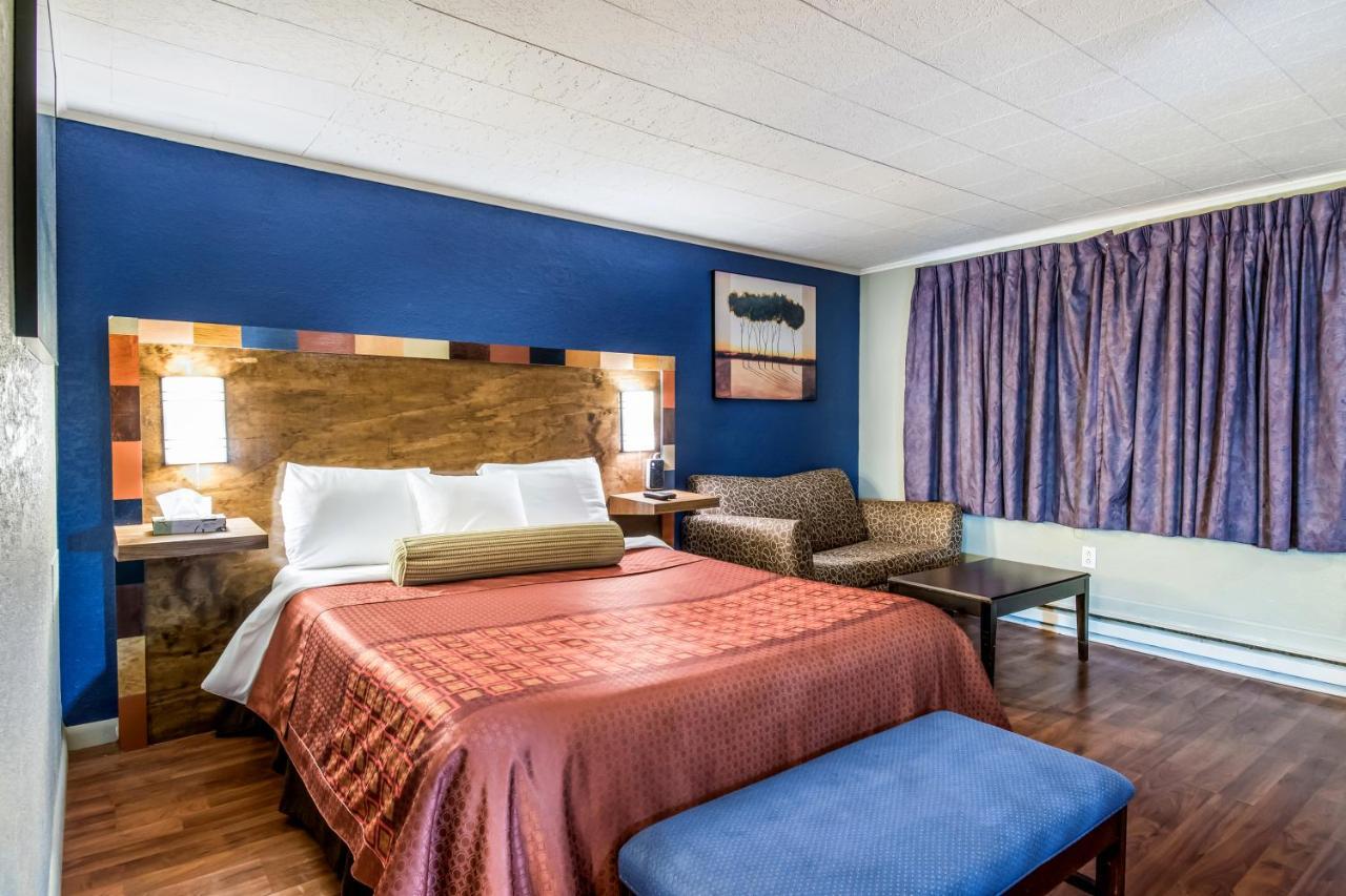 Highland Inn New Cumberland Eksteriør bilde